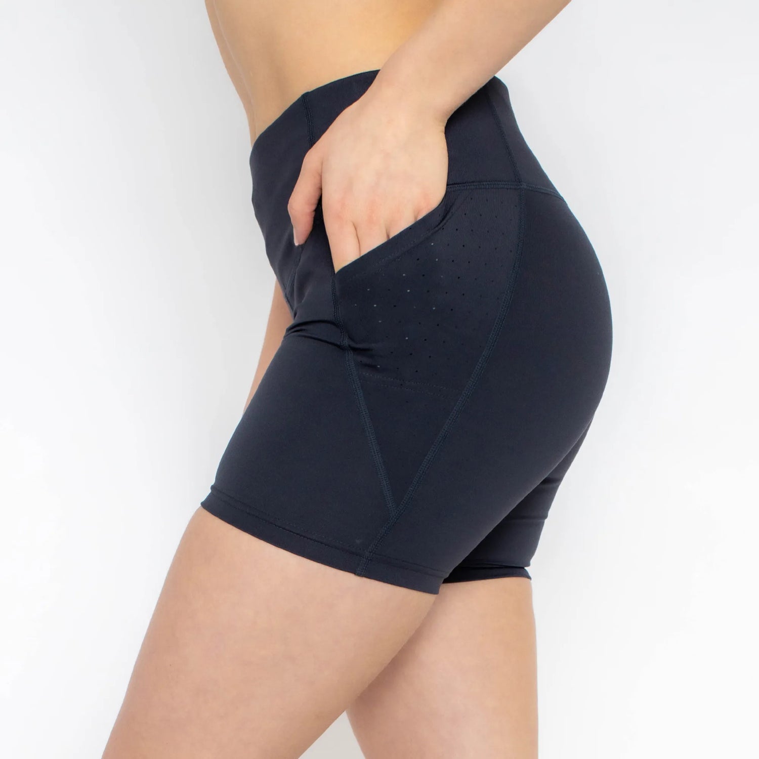 1271708-1111_4_Björkliden-Short-Tights-Wmn_Dark-Grey