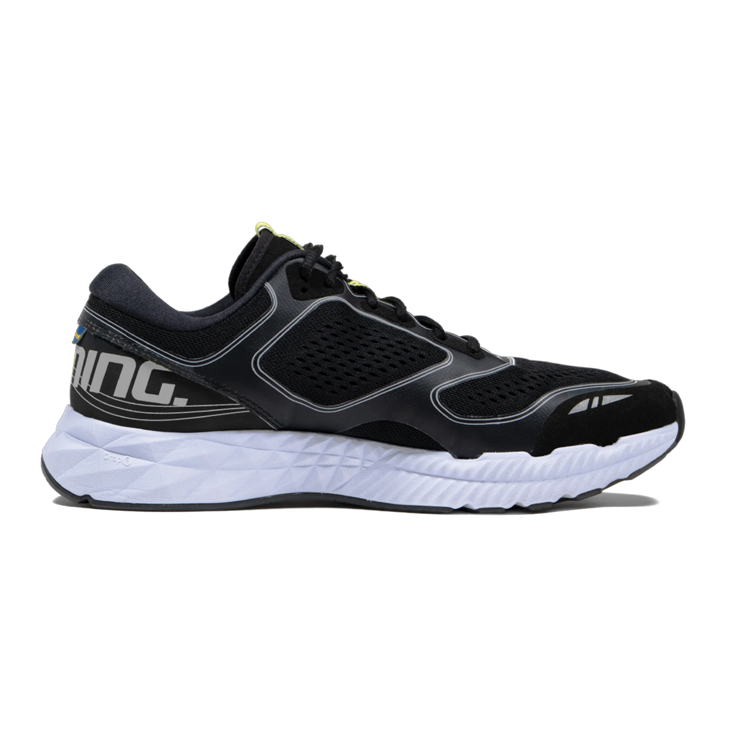 1282093-0107_1_Recoil-Warrior-Shoe-Women_Black-White
