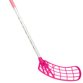 1095218_0712_4_Q-SERIES-AERO-TRIDENT-F27_WHITE-SILVER