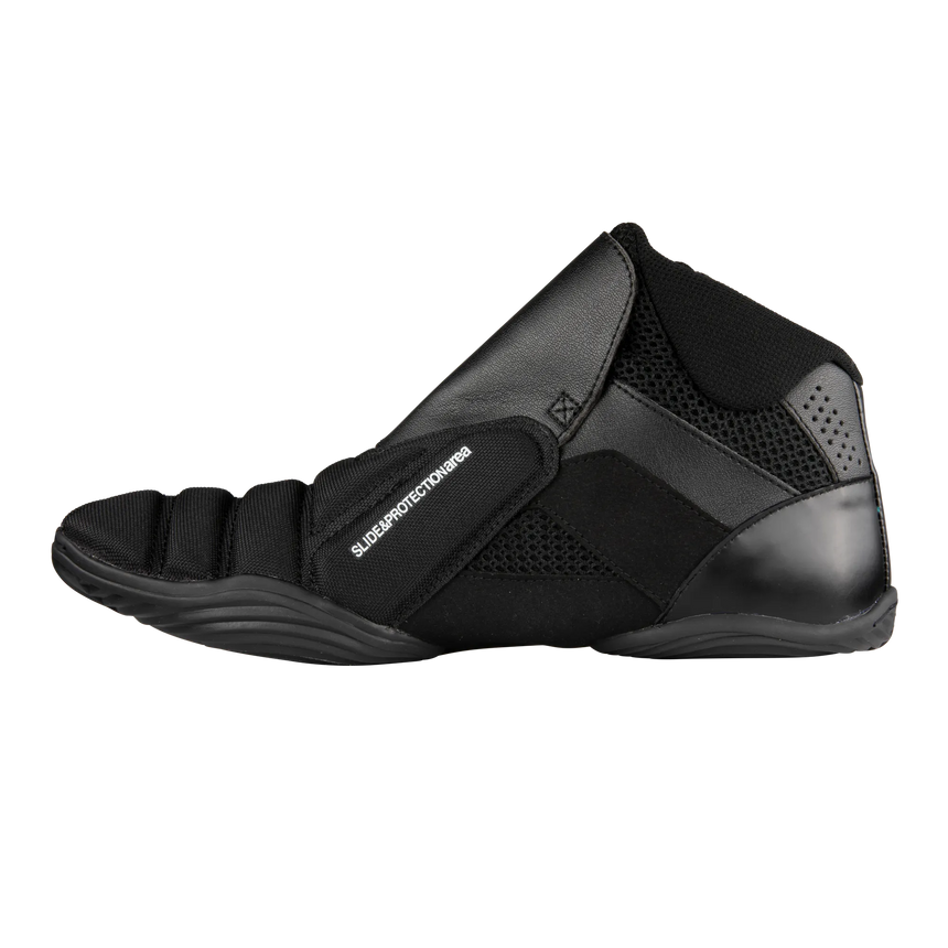 1233086-0101_2_SLIDE-5-GOALIE-SHOE_BLK