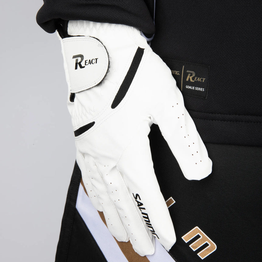 146410-0701_5_GOALIE-GLOVES-REACT-SLIM_WHITE-BLACK